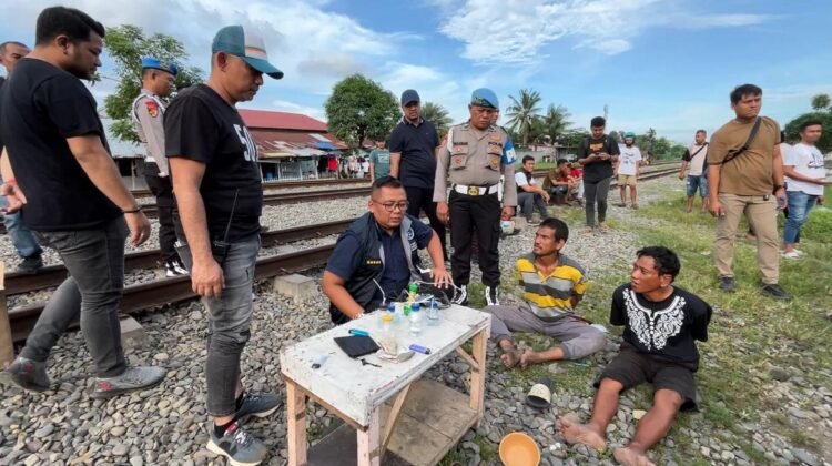 Polrestabes Medan Gerebek Sarang Narkoba Rel Tembung 2, Pelaku dan Drone Diamankan