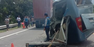 Bus TNI Kecelakaan di Tol Belmera
