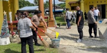 Polsek Kutalimbaru Gelar Bakti Sosial Religi Sambut Natal 2025 dan Tahun Baru 2026