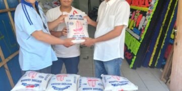 Tim Relawan Palito dan Tim Rumah Aspirasi Maruli Siahaan Menyalurkan Bantuan Sosial