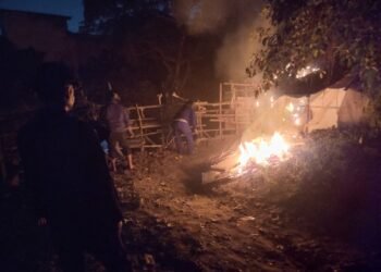 Polsek Medan Helvetia Bersama BKO Brimob Gerebek Sarang Narkoba di Kelambir Lima