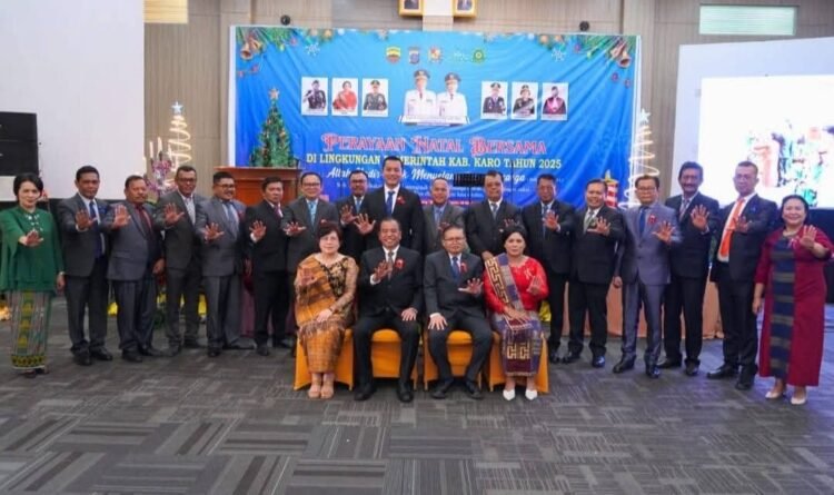 Perayaan Natal Bersama di Lingkungan Pemerintah Kabupaten Karo