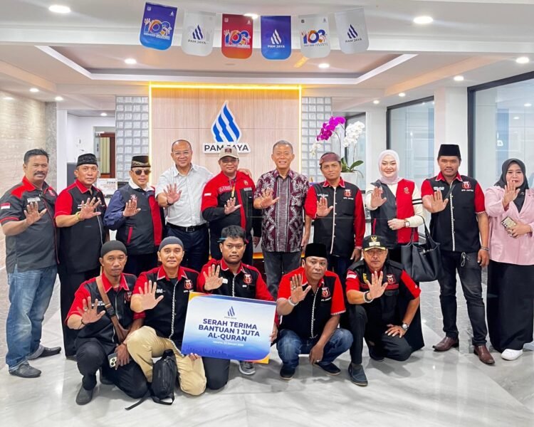 PAM JAYA Salurkan Hibah CSR Rp75 Juta untuk Program Sedekah Satu Juta Al Quran Madas Nusantara