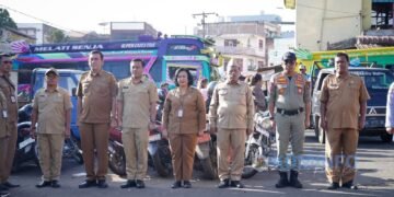 Tim Gabungan Diturunkan untuk Penataan Pedagang Pusat Pasar Berastagi