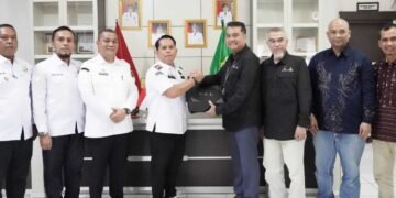 Manajemen PT. APGWI dan PT. EMP TONGA Silaturahmi ke Bupati Palas