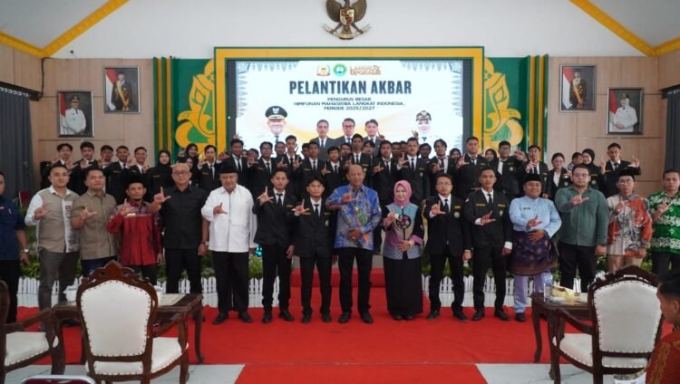 Bupati Langkat Syah Afandin Lantik Pengurus Besar HIMALA Periode 2025–2027