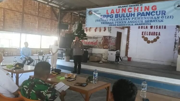 Dukung Program MBG, Polsek Mardingding Hadiri Launching SPPG di Buluh Pancur