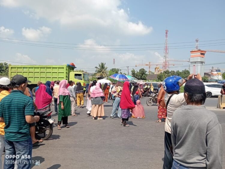 Aksi Tawuran Semakin Marak dan Berujung Anarkis, Ratusan Warga Datangi Polres Pelabuhan Belawan