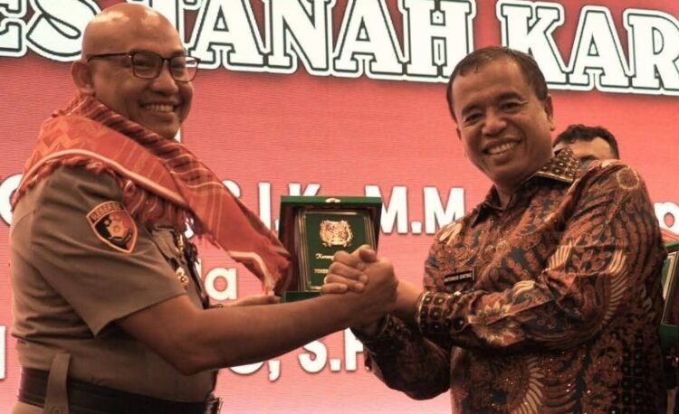 Sinergi Membangun Karo, Bupati Hadiri Acara Temu Pisah Kapolres