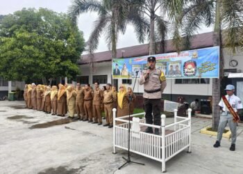 Police Goes To School, Menanamkan Disiplin Berlalu Lintas di SMKN 1 Sosa