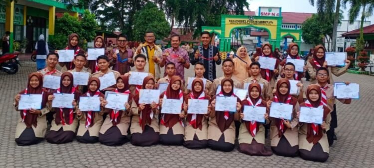 31 Siswa MAN 2 Padangsidimpuan Raih Enam Medali di Kompetisi Riset Internasional