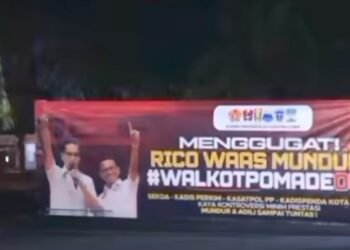 ‘Gerakan 1000 Spanduk’ Kepung Medan, Cipayung Plus Sumut Desak Rico Waas Mundur !