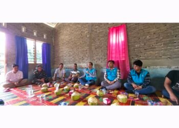 PLN Indonesia Power UBP Pangkalan Susu Serahkan Bantuan Rumah Tidak Layak Huni