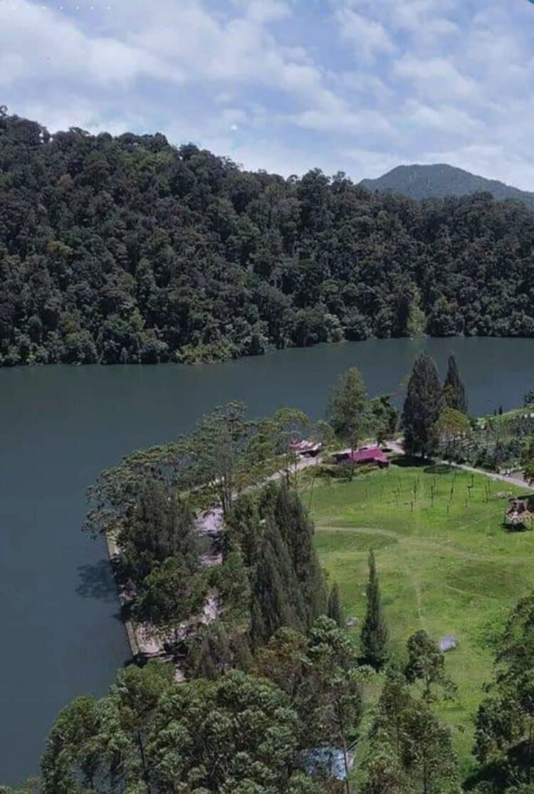 Pemkab Karo Klarifikasi Isu Retribusi dan Status KRB Gunung Sinabung di Objek Wisata Danau Lau Kawar