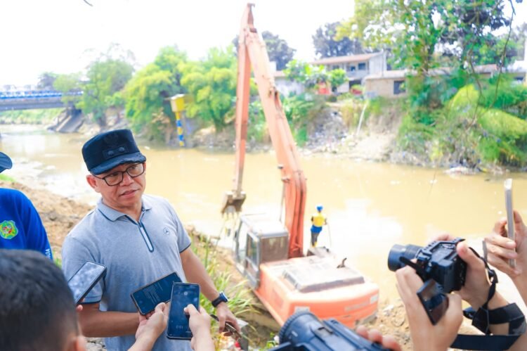 Hadiri Pelantikan Rektor USU, Zakiyuddin Harahap Ucapkan Selamat kepada Muryanto