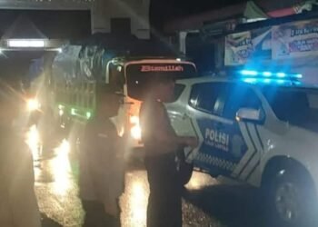 Polsek Mardingding Monitoring Patwal Bantuan Sembako Wakapolri Lintasi Wilayah Tanah Karo