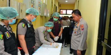 Kapolda Sumut Lakukan Tes Urine Serentak: Komitmen ‘Zero’ Pelanggaran Harus Diwujudkan Nyata
