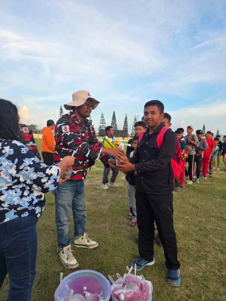 LMP Karo Berbagi Takjil dan Motivasi untuk Atlet Persatuan Atletik Seluruh Indonesia Pengkab Karo