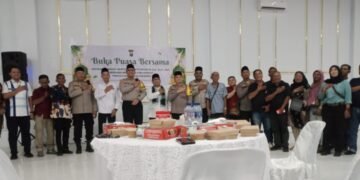 Momen Pererat Silaturahmi, Kapolres Langkat Buka Puasa Bersama Wartawan  