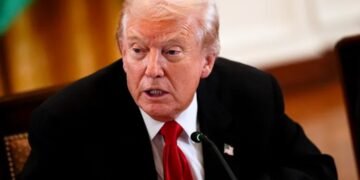 Ini Alasan Trump Menyerang Iran