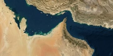 Iran Tutup Selat Hormuz, Harga Minyak Dunia Diprediksi Melejit