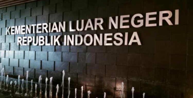 Tiga ABK WNI Hilang dalam Ledakan Kapal UEA di Selat Hormuz