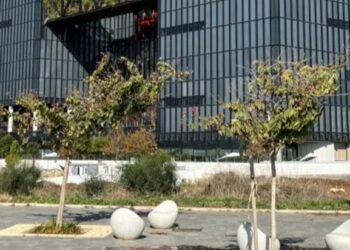 IRGC Ancam Serang Bank dan Ekonomi AS-Israel di Timur Tengah