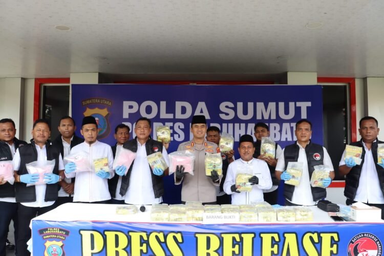 Polres Labuhanbatu Berhasil Ringkus 2 Kurir Bawa 31,5 Kg Sabu dan 30 Ribu Butir Pil Ekstasi