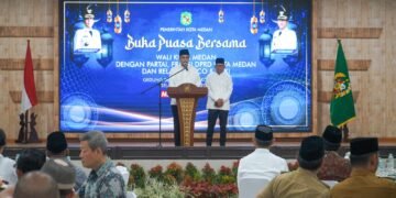 Buka Puasa Bersama Relawan, Rico Waas Ajak Satukan Tekad Majukan Kota Medan