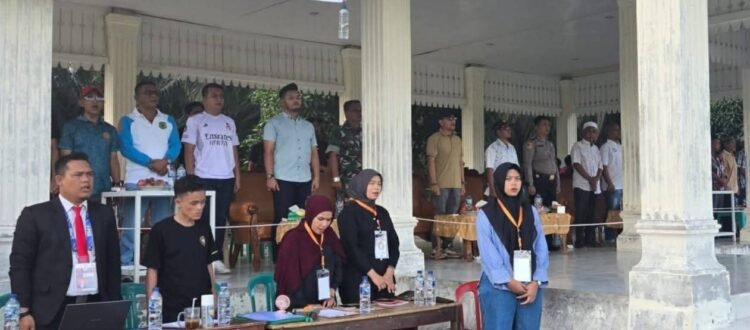 Pembukaan Open Turnamen Sepakbola Pasar Ujung Batu Cup I