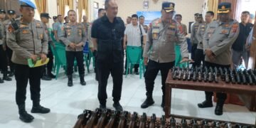 Kapolres Menerima Kedatangan Tim Divisi Mabes Polri di Polres Padang Lawas Dalam Rangka Pemeriksaan Senpi