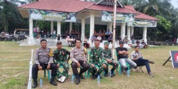 Bhabinkamtibmas Polsek Sosa Lakukan Pengamanan, Open Turnamen Sepakbola Cup 1 Pasar Ujung Batu