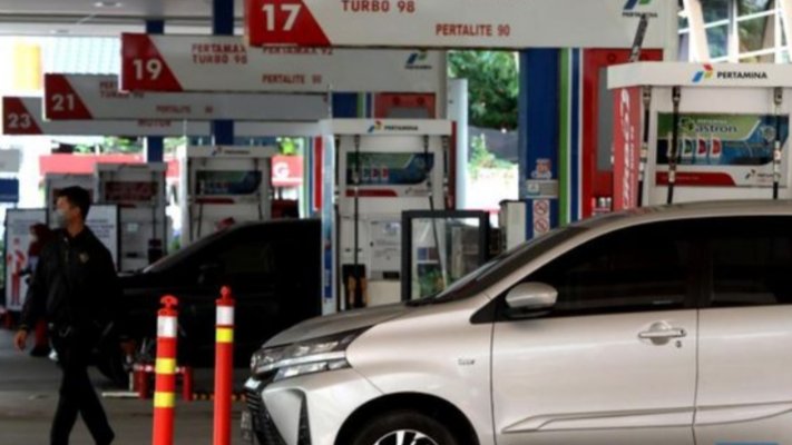 Pemerintah Batasi Pertalite untuk Mobil Pribadi: Hanya Bisa Isi Maksimal Rp 500 Ribu per Hari
