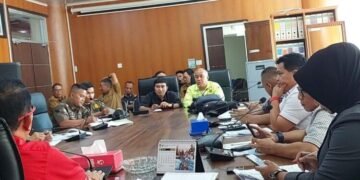 Komisi IV DPRD Medan Segel Bangunan Warkop Wakita karena Tak Miliki Izin PBG