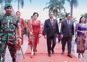 Danyonif 125/SMB Ditabalkan Jadi Marga Ginting, Bupati Karo Jadi Orangtua Adat