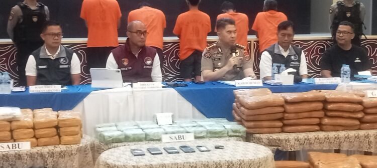 Pengungkapan Sehari, Polda Sumut Amankan 72 Kg Sabu dan 151 Kg Ganja dari 5 Tersangka