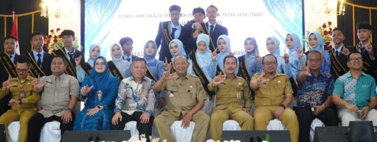 Bupati Langkat Motivasi Lulusan Putra Jaya Jabal Rahmah Raih Mimpi