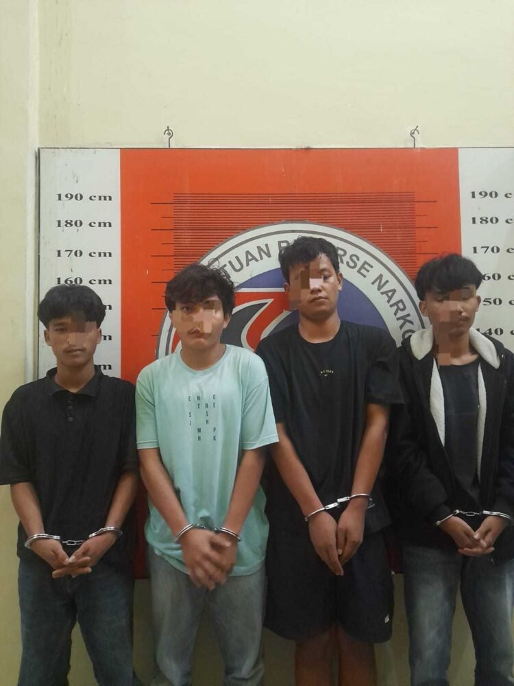 Empat Pelaku Pemakai Sabu Diamankan Satresnarkoba Polres Palas di Pasar Sibuhuan