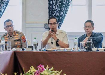 Rico Waas Tekankan Pelayanan dan Ruang Aspirasi Buruh pada May Day