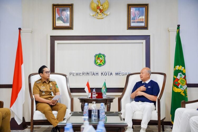 Bedah 500 Rumah di Medan, Rico Waas Apresiasi Kepedulian Yayasan Buddha Tzu Chi Wujudkan Hunian Layak