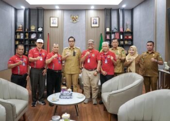 ukung Turnamen Pingpong Khusus Lansia, Wali Kota Medan: Biar Tetap Sehat dan Produktif
