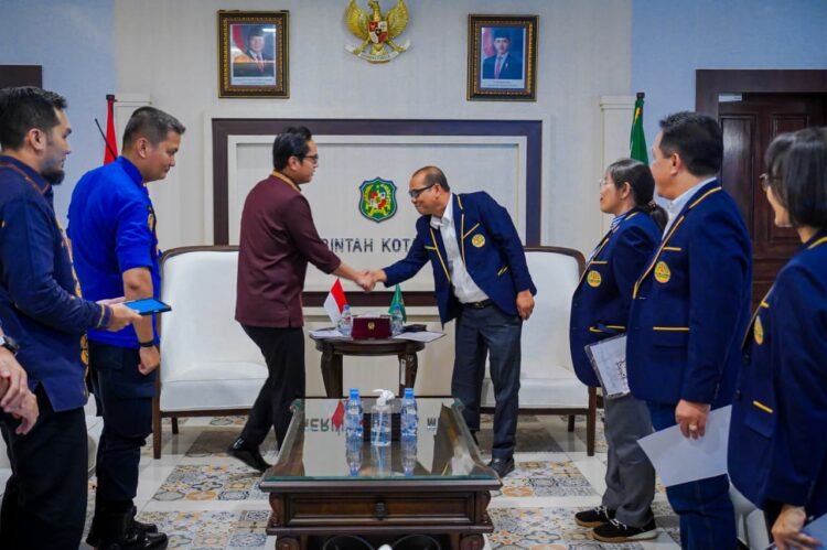 Rico Waas Usulkan Pesparani dan Pesparawi Jadi Festival Harmoni Kota Medan