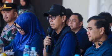 Rico Waas Pastikan Layanan E- KTP Cukup di Kecamatan untuk Pangkas Birokrasi