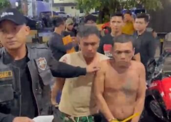 Tega Aniaya Ibu Hamil, Dua Preman Viral Bawa Senjata Mirip Pistol Ditangkap Polisi