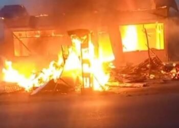 2 Rumah Permanen di Batunadua Julu Terbakar