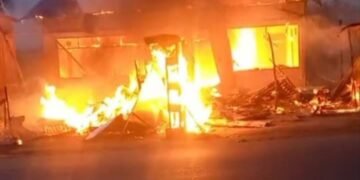 2 Rumah Permanen di Batunadua Julu Terbakar