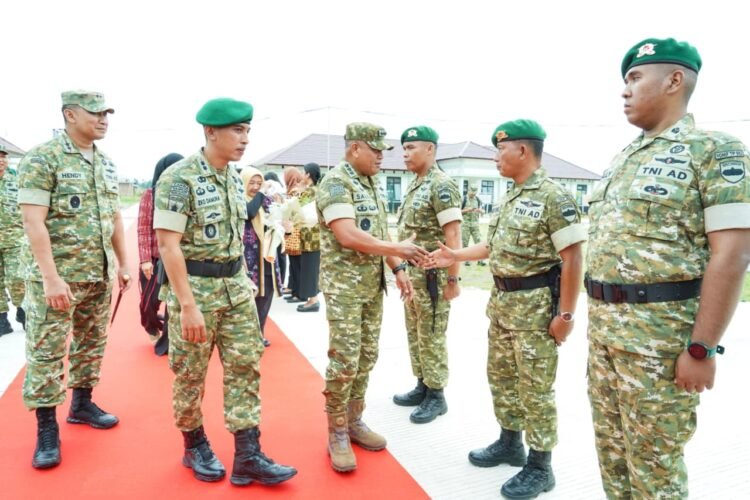 Pangdam I/BB Dampingi Wakasad Kunjungan Kerja ke Yonif TP 852/Arba Yudha Bhakti