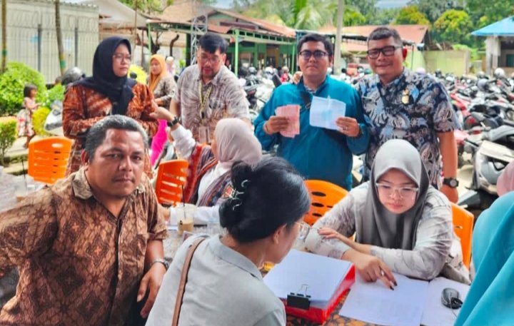 Bapenda Kota Medan Ajak Masyarakat Manfaatkan Pojok PBB di MPP Roadshow Medan Amplas