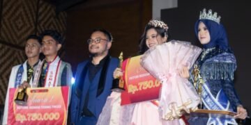 Baim Surbakti Jadi Dewan Juri dan Tampilkan Fashion Show Pengantin Simalungun
