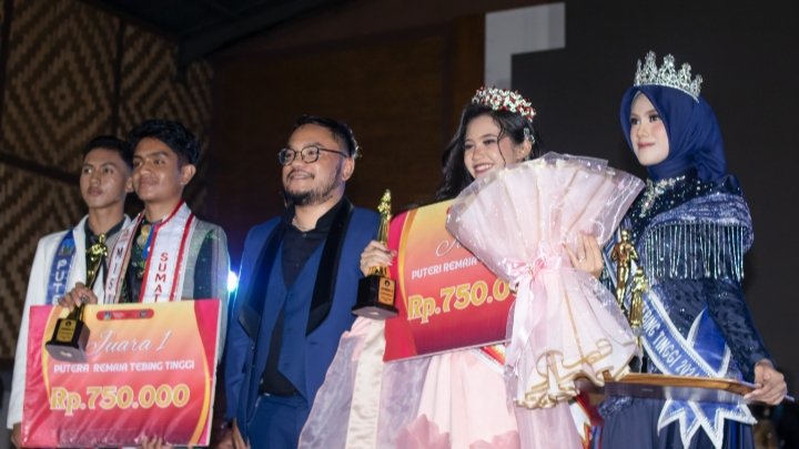 Baim Surbakti Jadi Dewan Juri dan Tampilkan Fashion Show Pengantin Simalungun